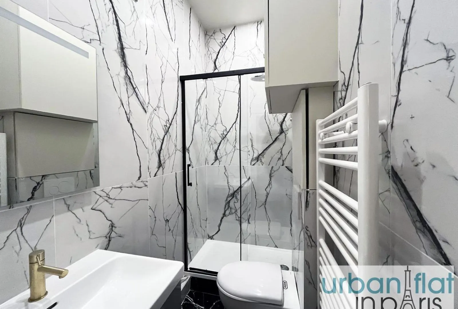 Apartment Urban Flat 188 - Stunning 4 Bedroom Flat In Paris